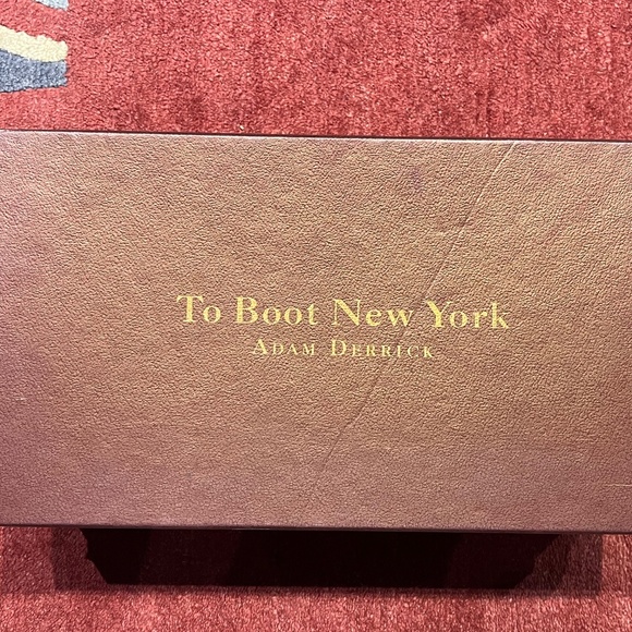 Gorgeous Men’s made in Italy TO BOOT, NY Black Suede Oxfords - main image 4
